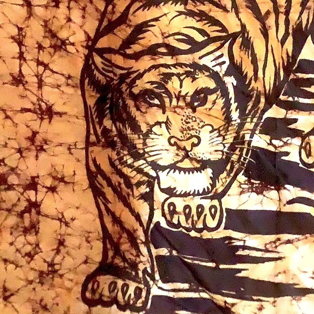 LSU Scarf of a tiger. Gold and brown.